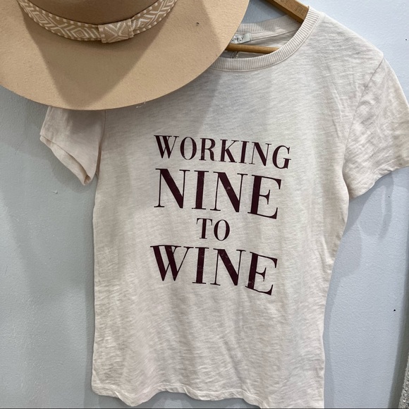 NWT ZSupply “working nine to wine tee” - Picture 4 of 9